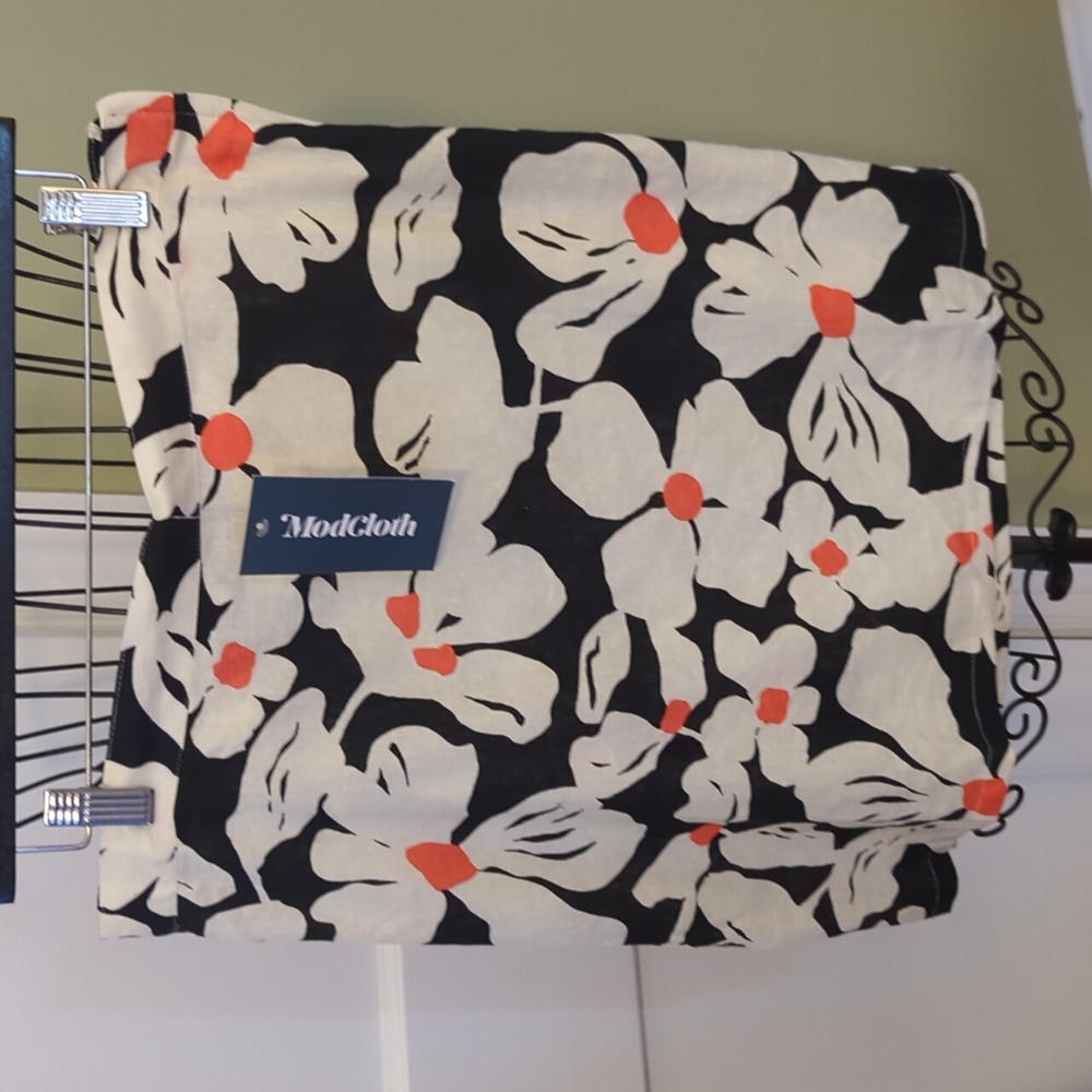 Nwt linen skirt
